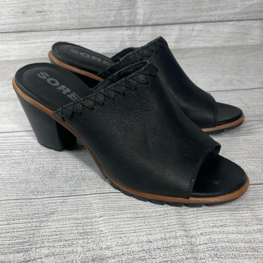 Women’s 7 Sorel Nadia Open Toe Leather Block Heel Mule Sandals.